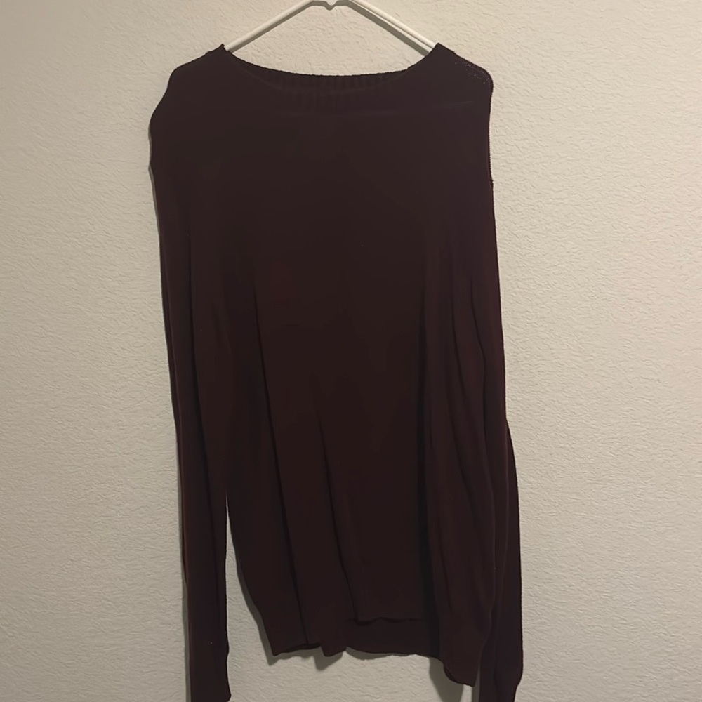 ST JOHN’S BAY CREWNECK SWEATER in DARK MAROON